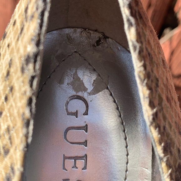 Guess Platform Nude Snakeskin Pumps Heels Size 7.5 - Picture 7 of 9